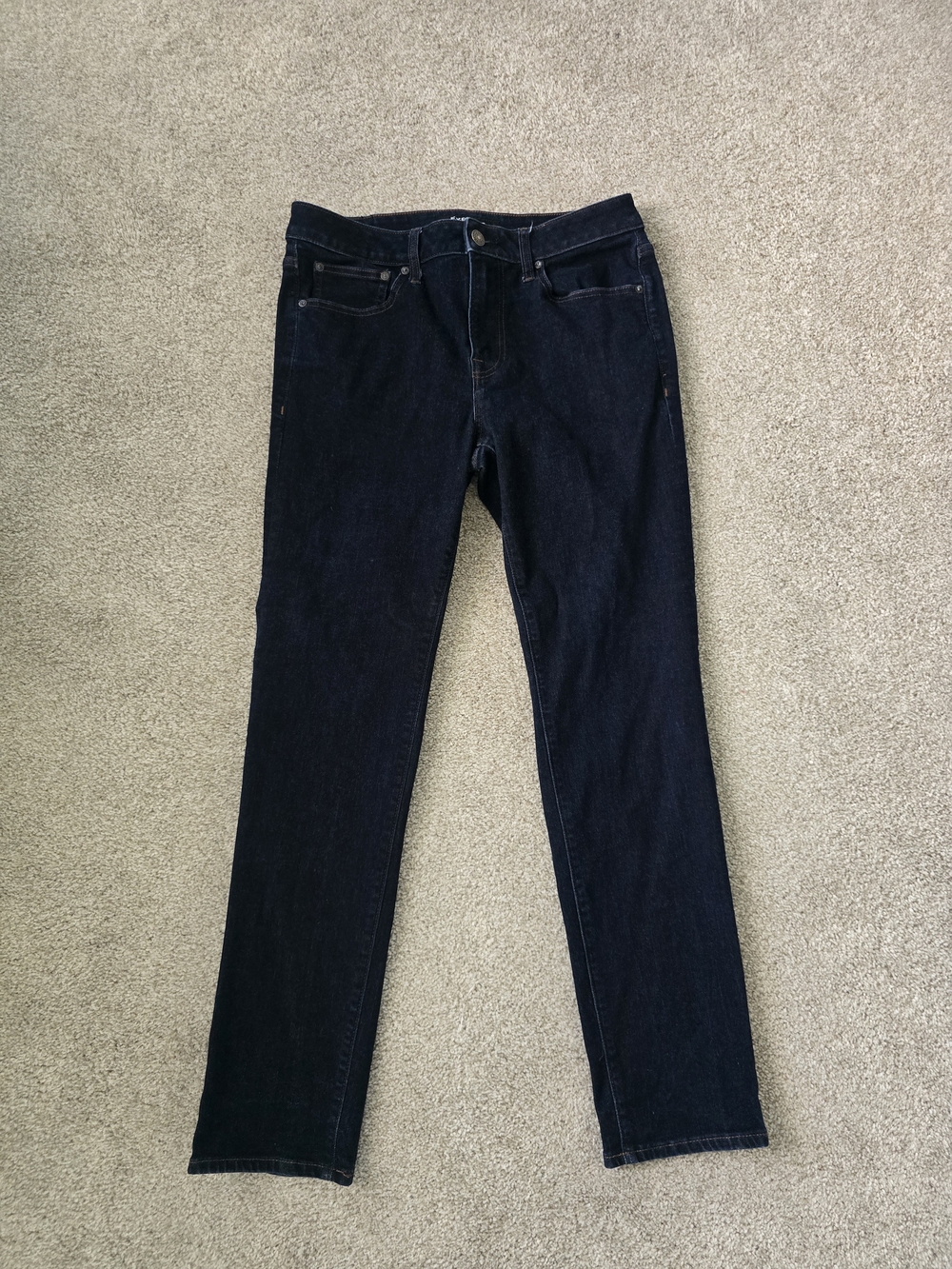 NWOT Express Dark Blue Hyper Stretch Slim Denim Jeans 32x32